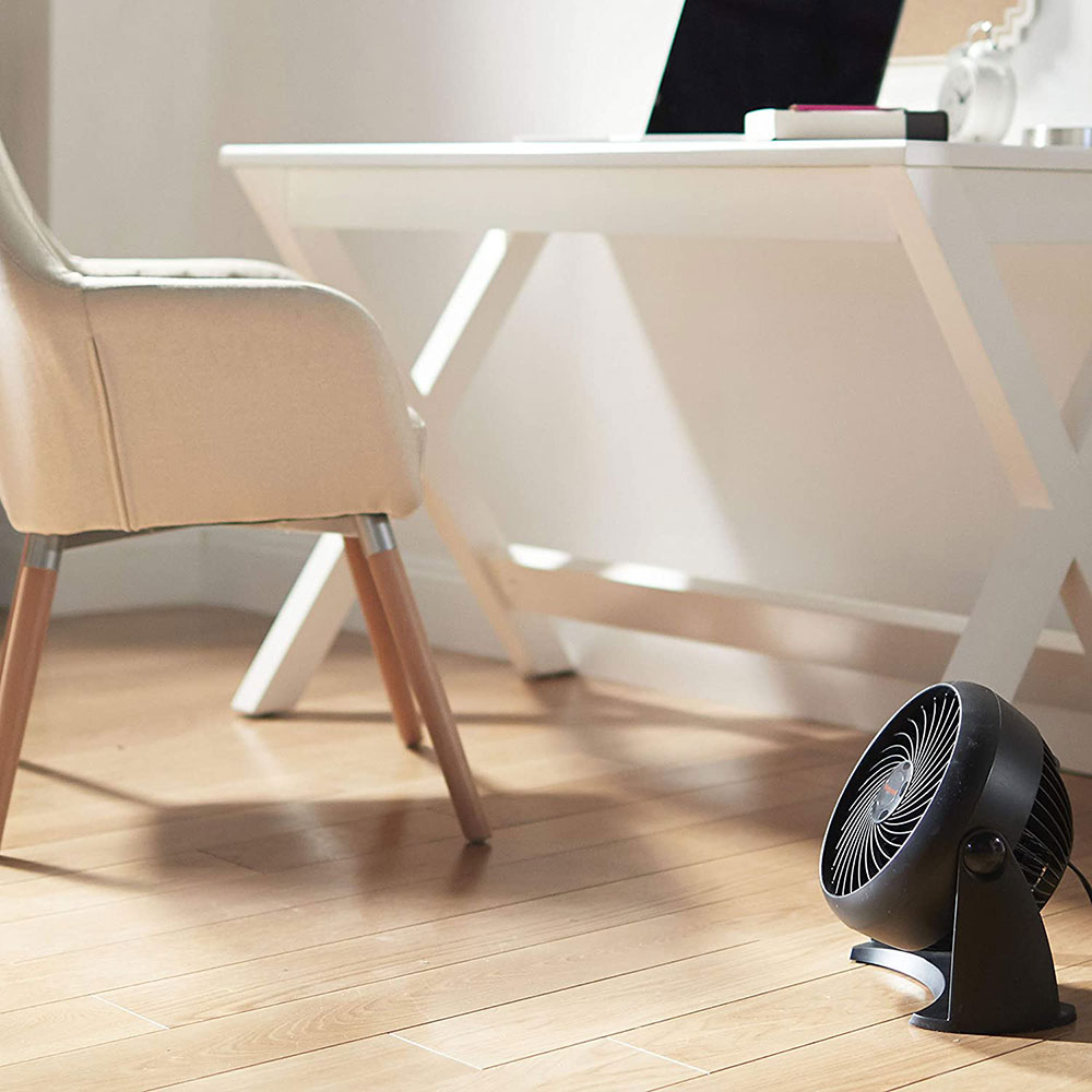 BLACK+DECKER 7-in 3-Speed Indoor Black Desk Fan in the Portable